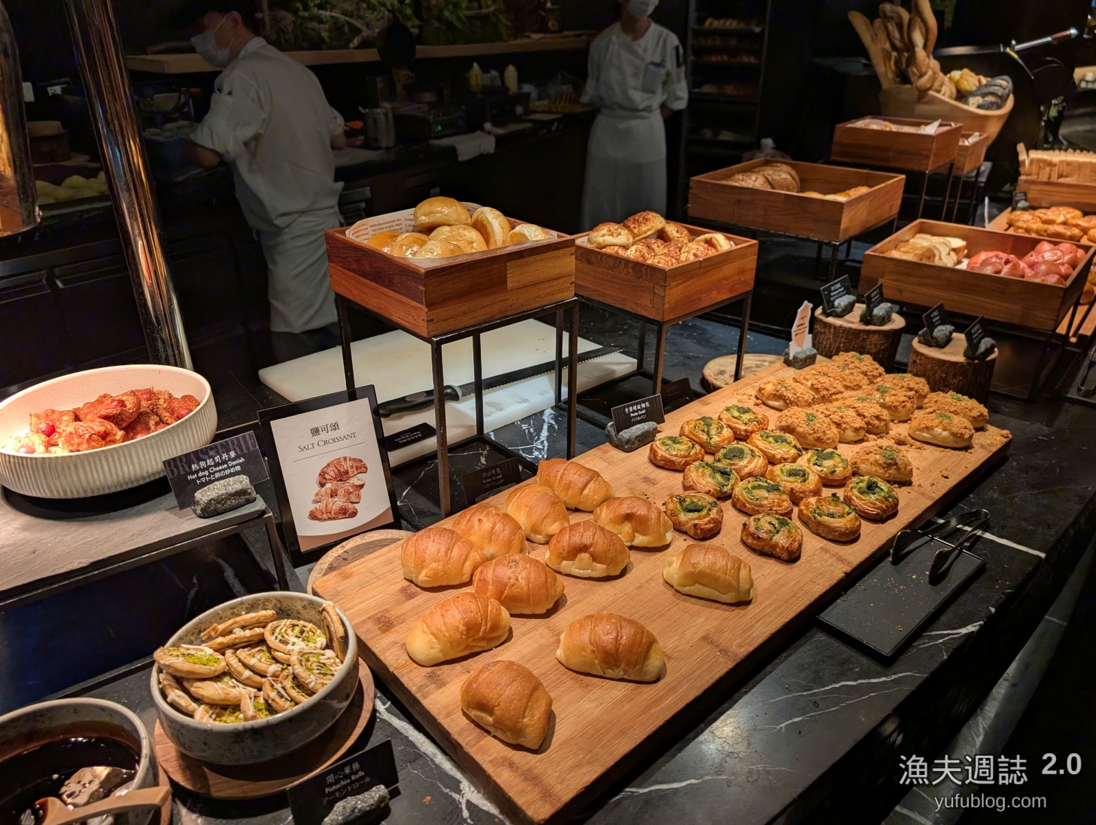 柏麗廳熱狗起司丹麥鹽可頌與橄欖佛卡夏